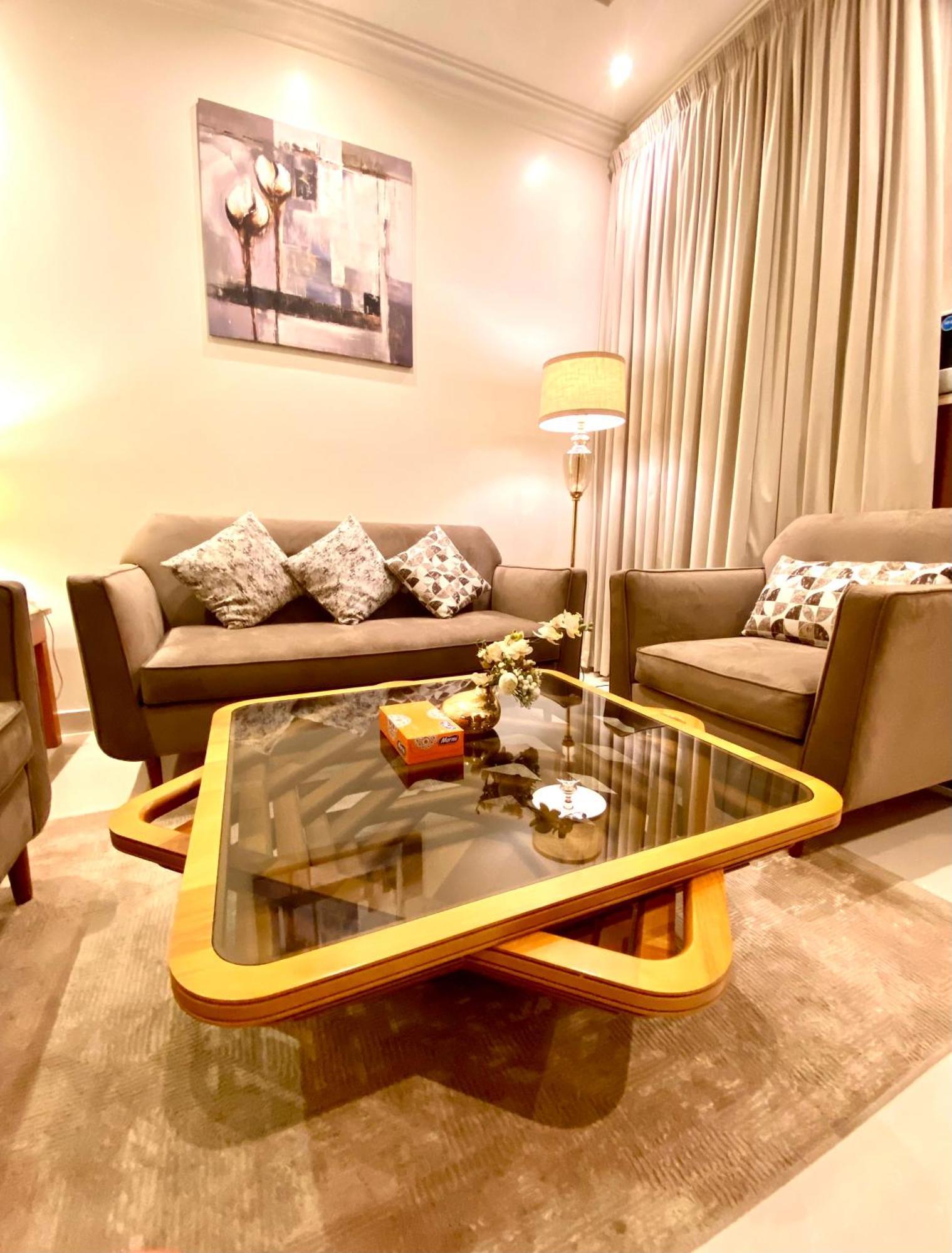 Al Joon Hotel Ar Riyad Esterno foto