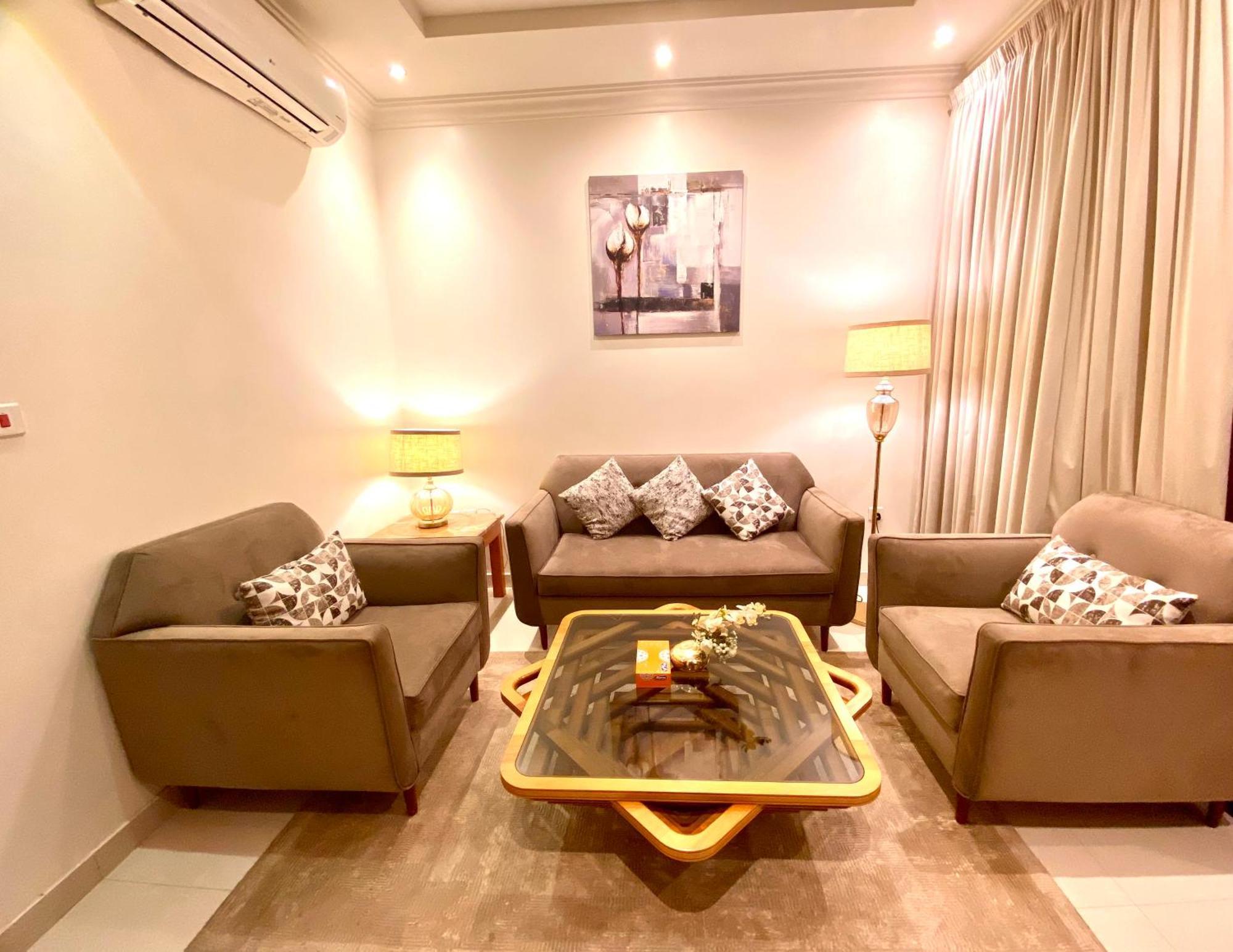 Al Joon Hotel Ar Riyad Esterno foto
