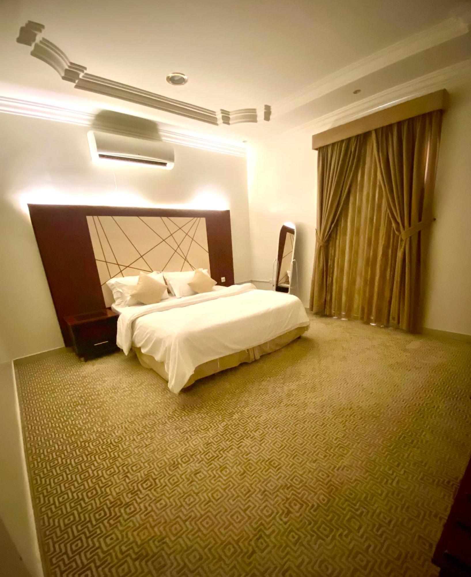 Al Joon Hotel Ar Riyad Esterno foto
